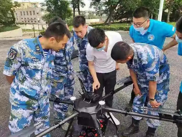 MYUAV Mtow 50kg เครื่องบินไร้สายพานที่เชื่อมต่อโดยเครื่องไฟฟ้า Tether เครื่องบินไร้สายพานภาระขนาดใหญ่ 4