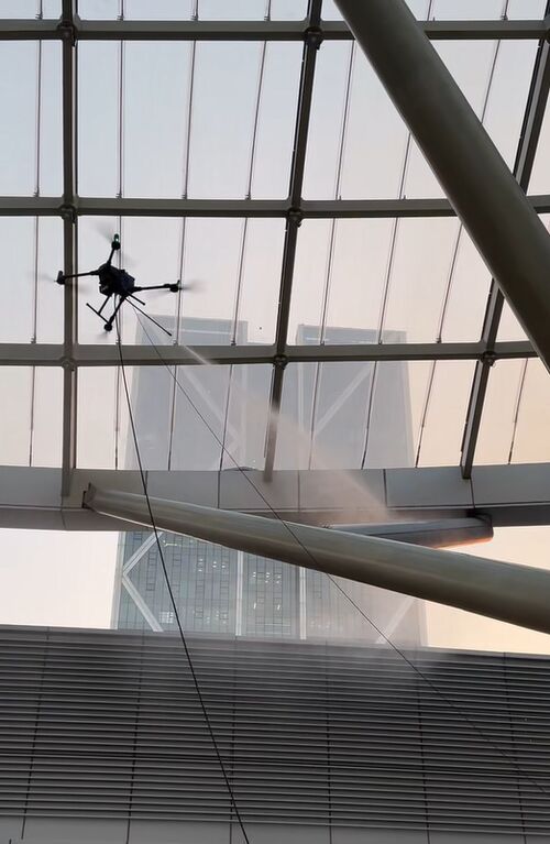 ข่าวล่าสุดเกี่ยวกับ MYUAV M400X เครื่องบินไร้คนขับ ทําความสะอาดสําเร็จ จบการทําความสะอาดแม่นยําในพื้นที่ภายในใหญ่